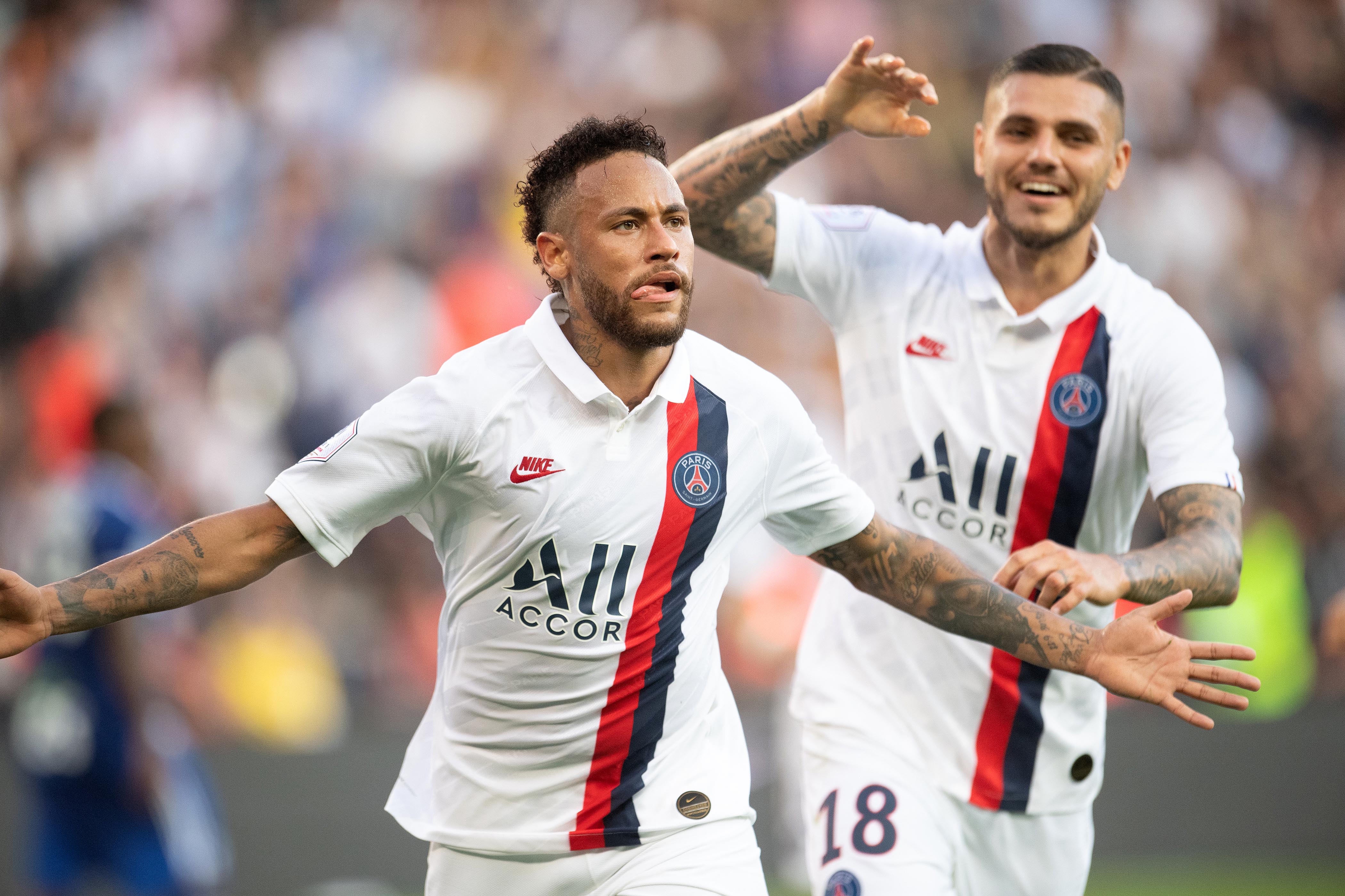 级俱乐部的 级俱乐部的