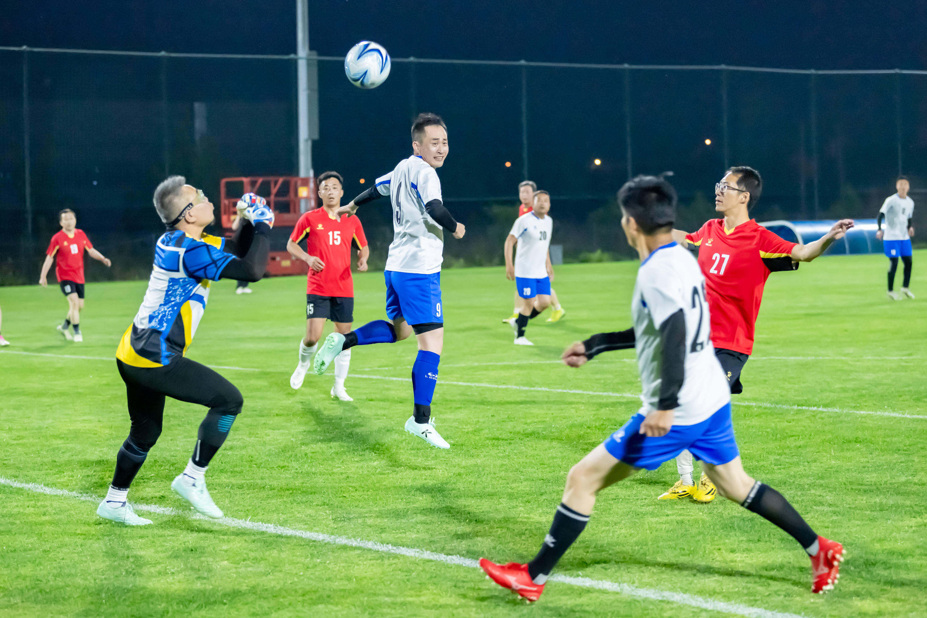 交通等服务 交通等服务