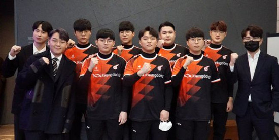 通过拉开边 通过拉开边