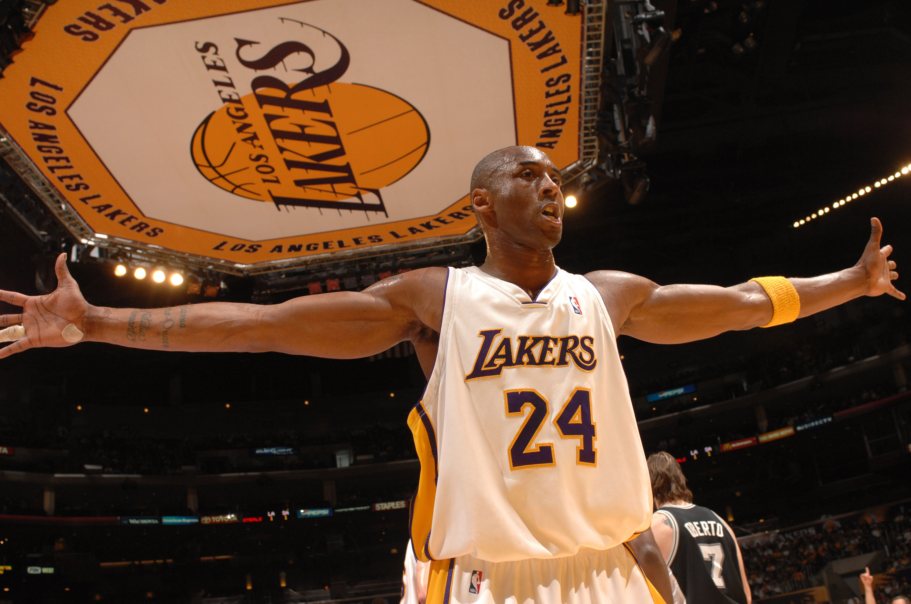 的条件以锁 的条件以锁